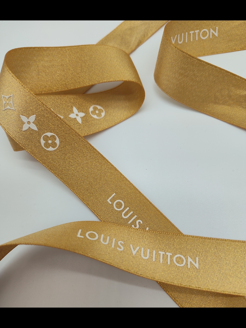 LOUIS VUITTON Gold Metallic Monogram Gift Ribbon 59" x 1" Unused - Picture 3 of 4